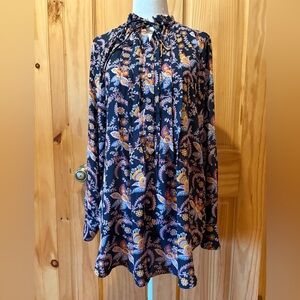 LOFT floral ruffle neck blouse long-sleeve pintucked tunic size S